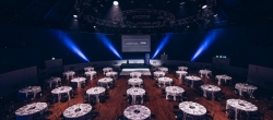13.round_room_lights-95